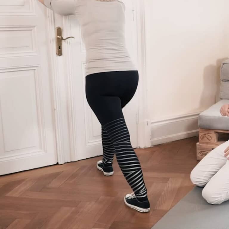 How to Stop Knees From Cracking Liebscher & Bracht