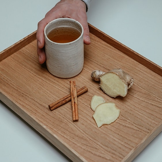 image of cup of tea with ginger - natural pain relief