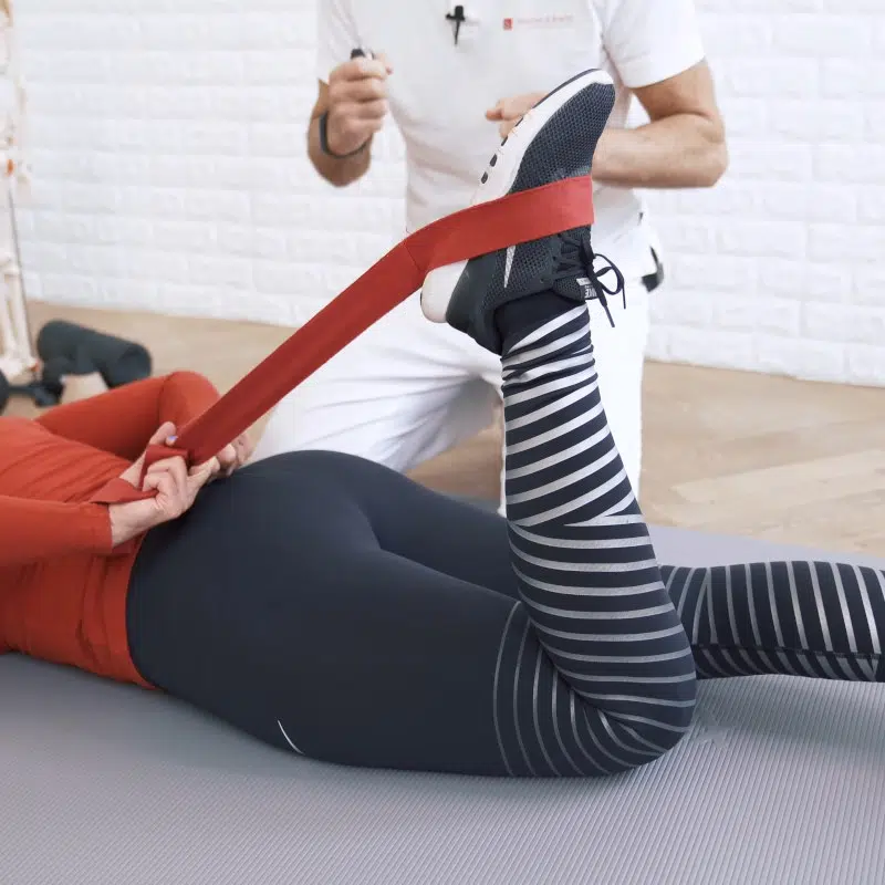 3Minute Knee Bursitis Exercises for Pain Relief Liebscher & Bracht