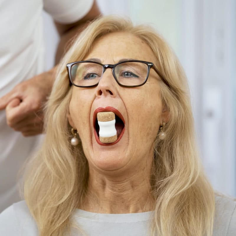 Exercise 2: Jaw Hero Stretch
