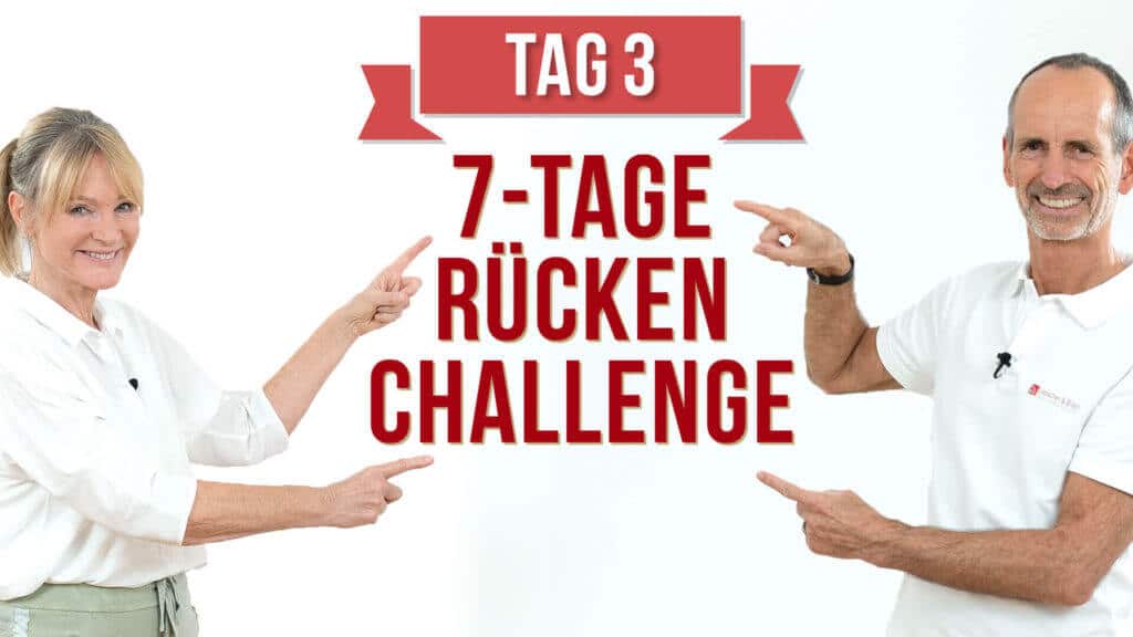 Roland und Petra weisen auf die Rücken-Challenge von Liebscher & Bracht hin