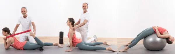 Drei Bilder mit Rückenübungen: 1. Bild von links: Frau liegt auf Matte und dehnt mit einer Schlaufe ihren Oberschenkel,Mann korrigiert sie. 2. Bild: Frau im Hohlkreuz und Mann korrigiert sie. 3. Bild Frau auf Gymnastikball im Hohlkreuz