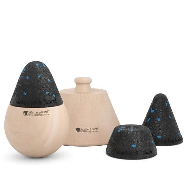 Drücker-Set von Liebscher & Bracht mit verschiedenen Aufsätzen zur Behandlung einer Rhizarthrose und Haglundferse