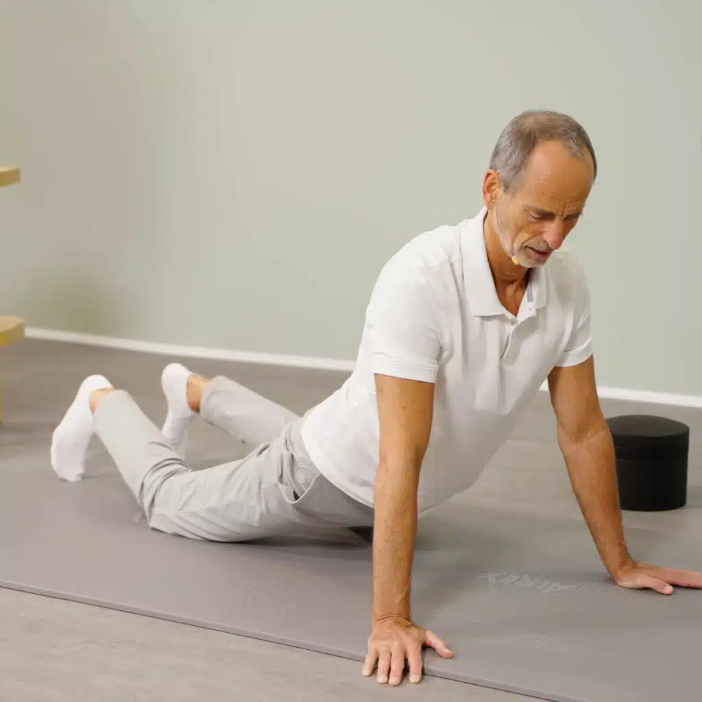 Übung unterer Rücken Hüft-Dehnung