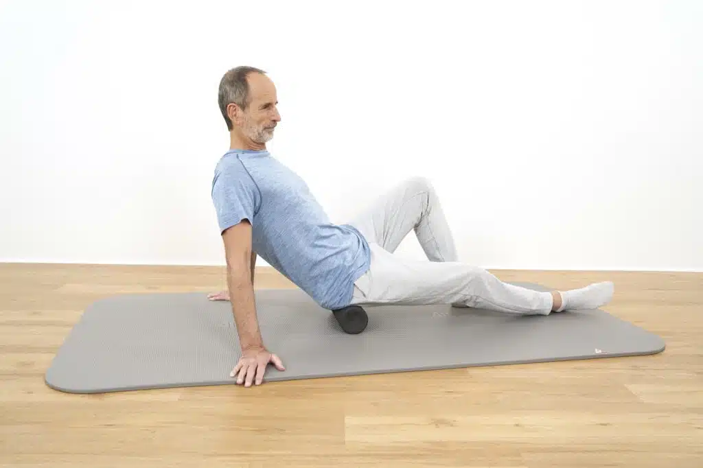 In unserem Training setzen wir oft auf eine Faszienrolle.